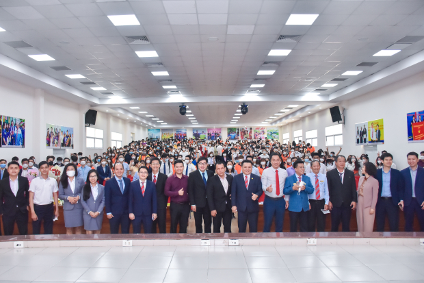 ký kết hợp tác